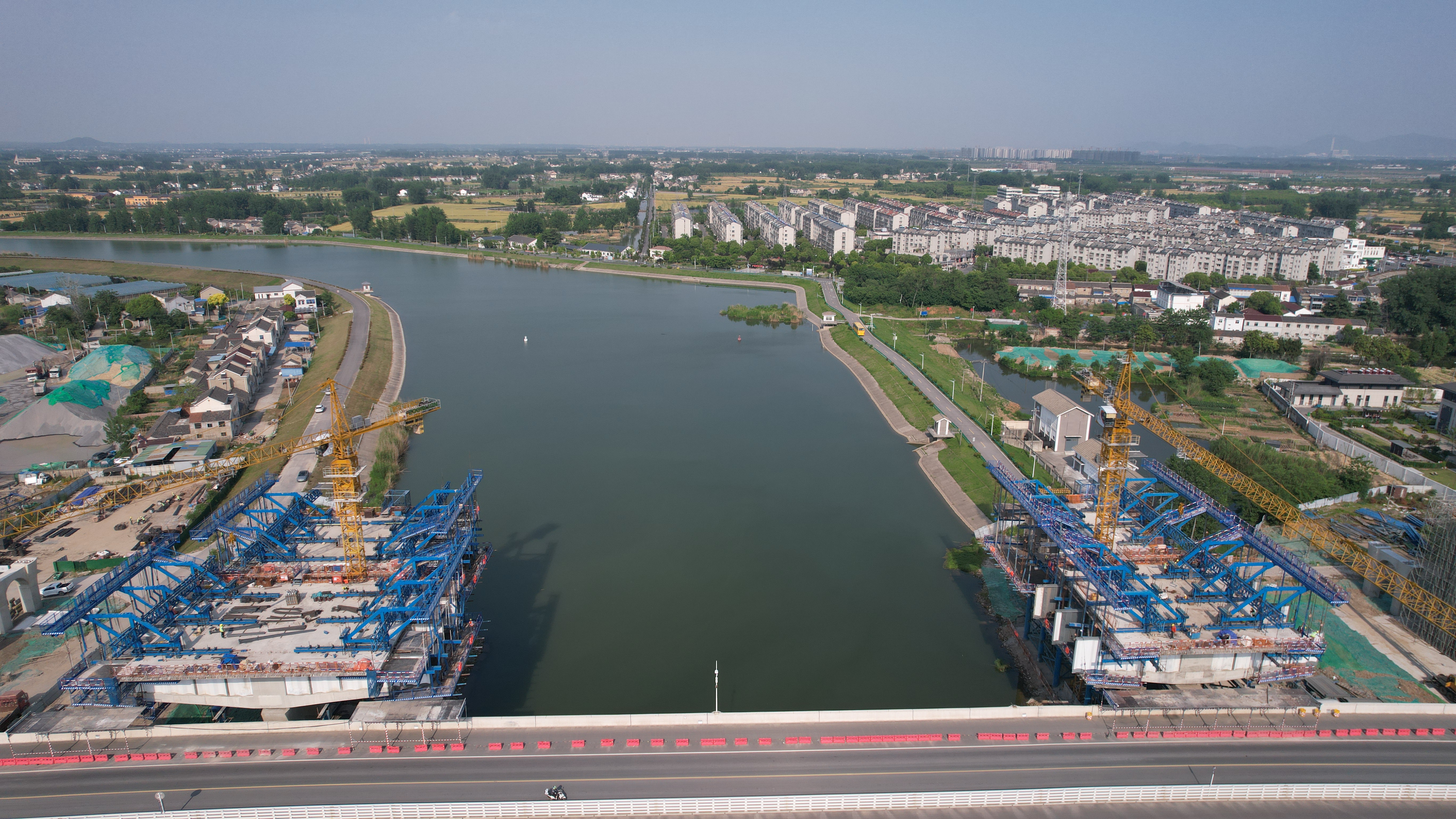 仙新路过江通道滁河大桥进入快速建设阶段